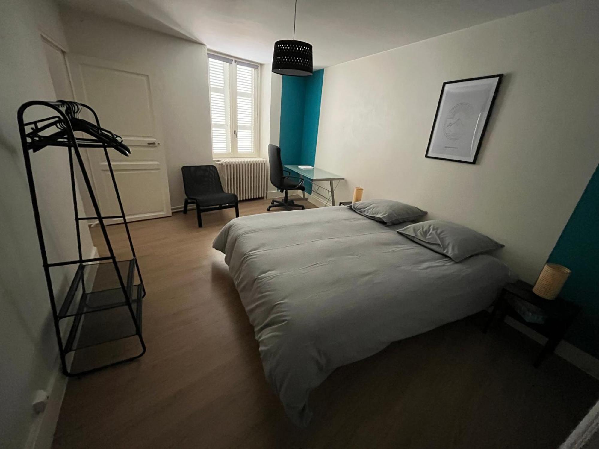 Apartment Centre