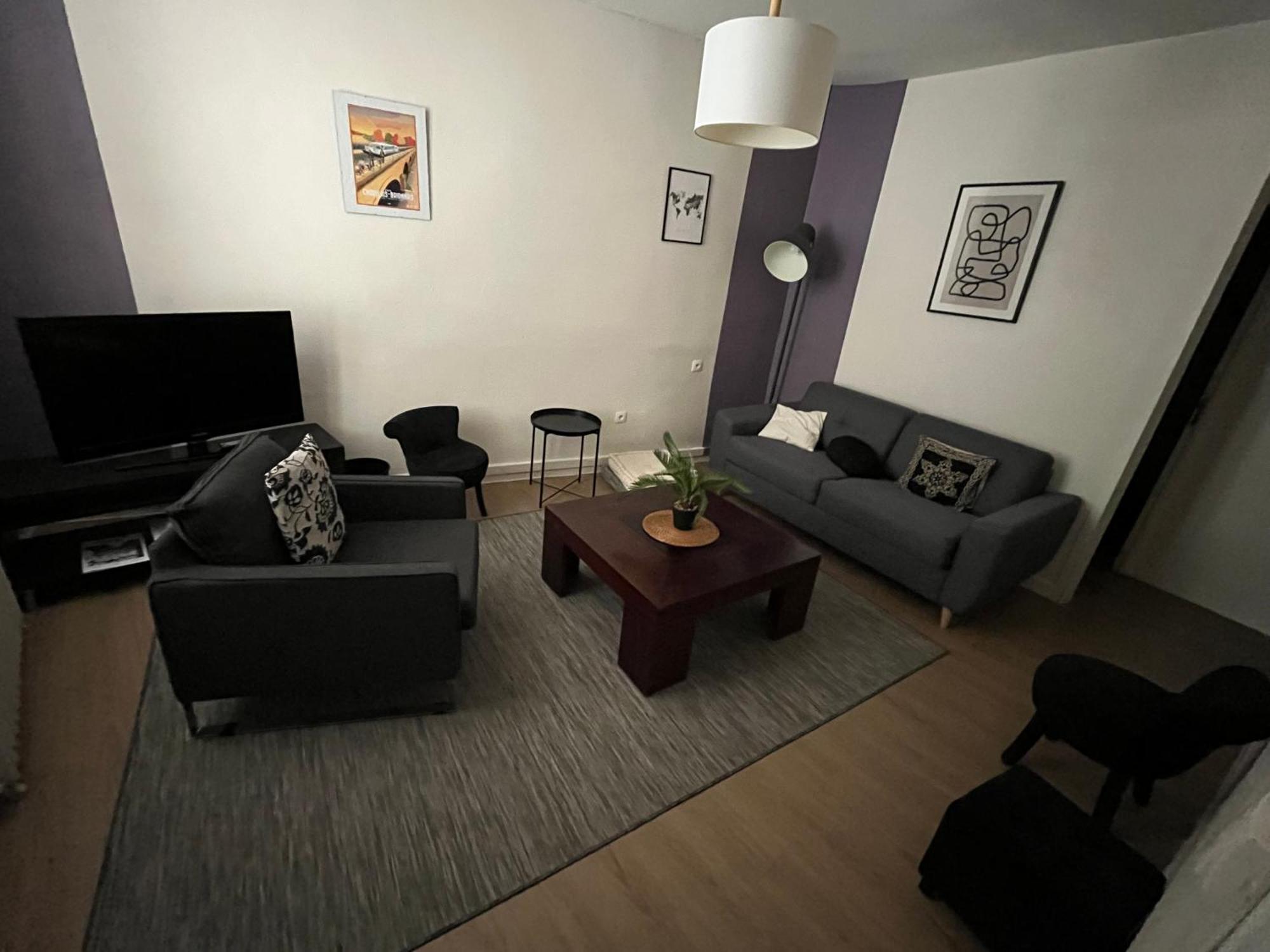 Centre Apartment Charolles
